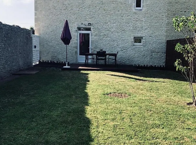 Apartament Avec Jardin A 1,5 Km Des Plages Du Debarquement Tracy-sur-Mer