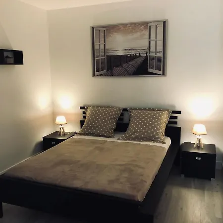 Avec Jardin A 1,5 Km Des Plages Du Debarquement Lejlighed